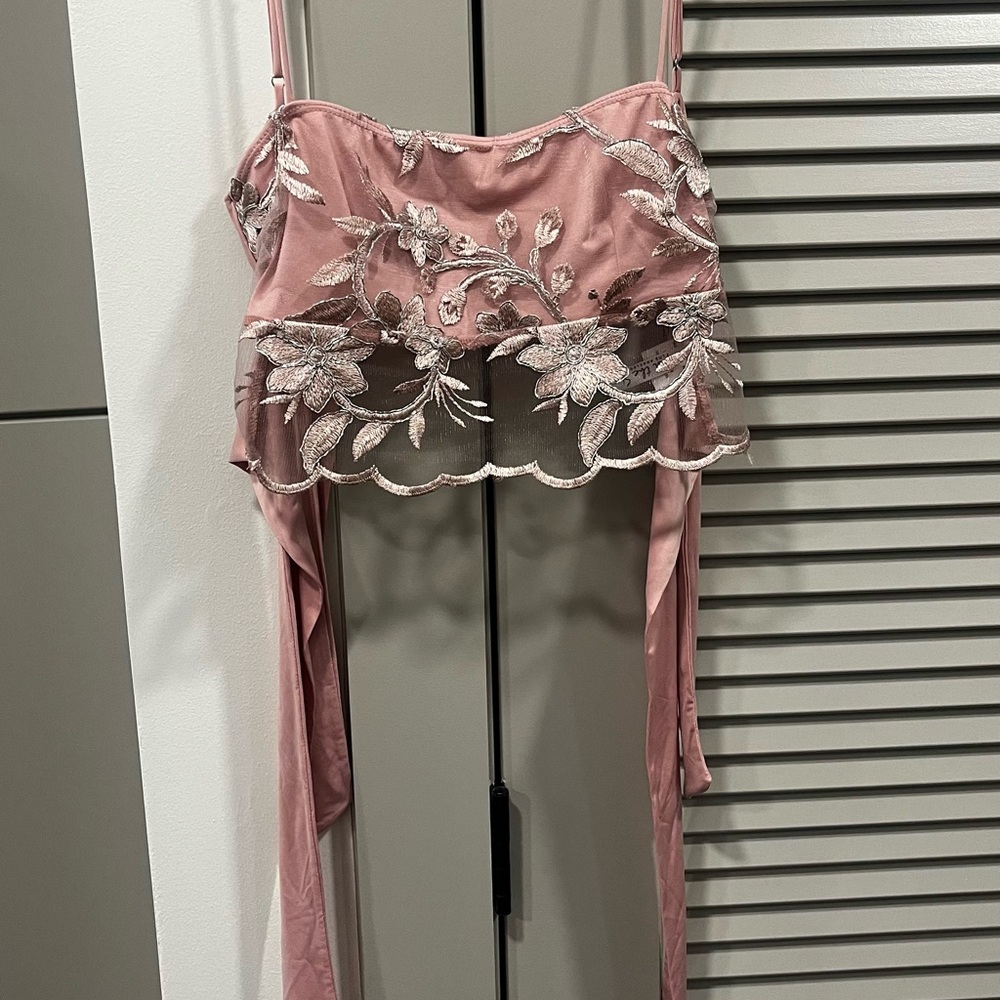 Lucy in the Sky Embroidered Aurora Maxi Set – Size Small